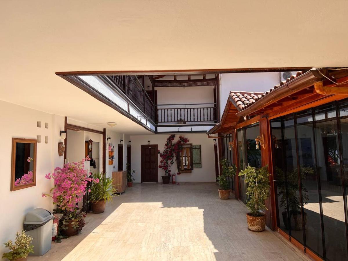 Palma Rosa Hotel Camyuva Exterior photo